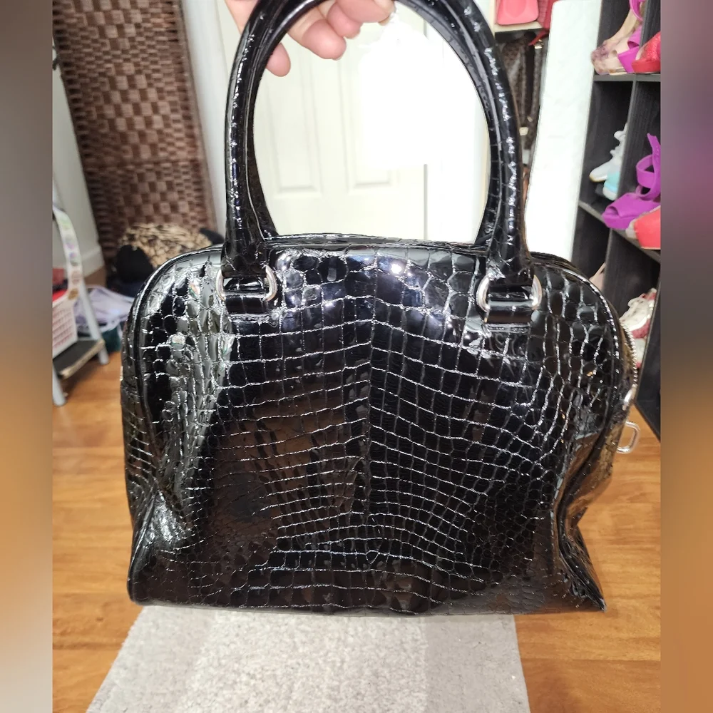 MICHAEL MICHAEL KORS Joan Patent Leather Satchel good condition